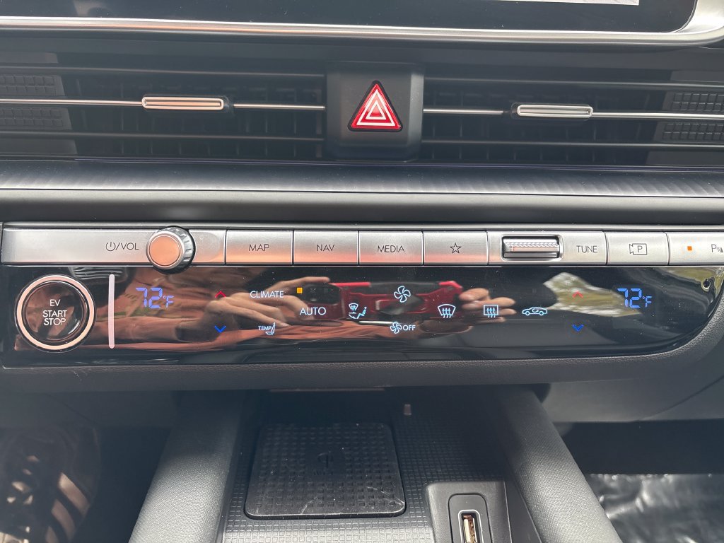 Certified 2023 Hyundai Ioniq 6 SEL AWD/4WD image 22