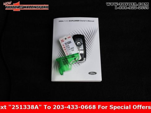 Used 2024 Ford Explorer XLT image 47