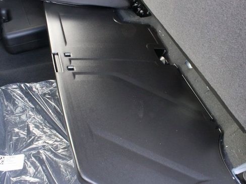 New 2026 GMC Sierra 2500 SLT w/ SLT Premium Package image 25