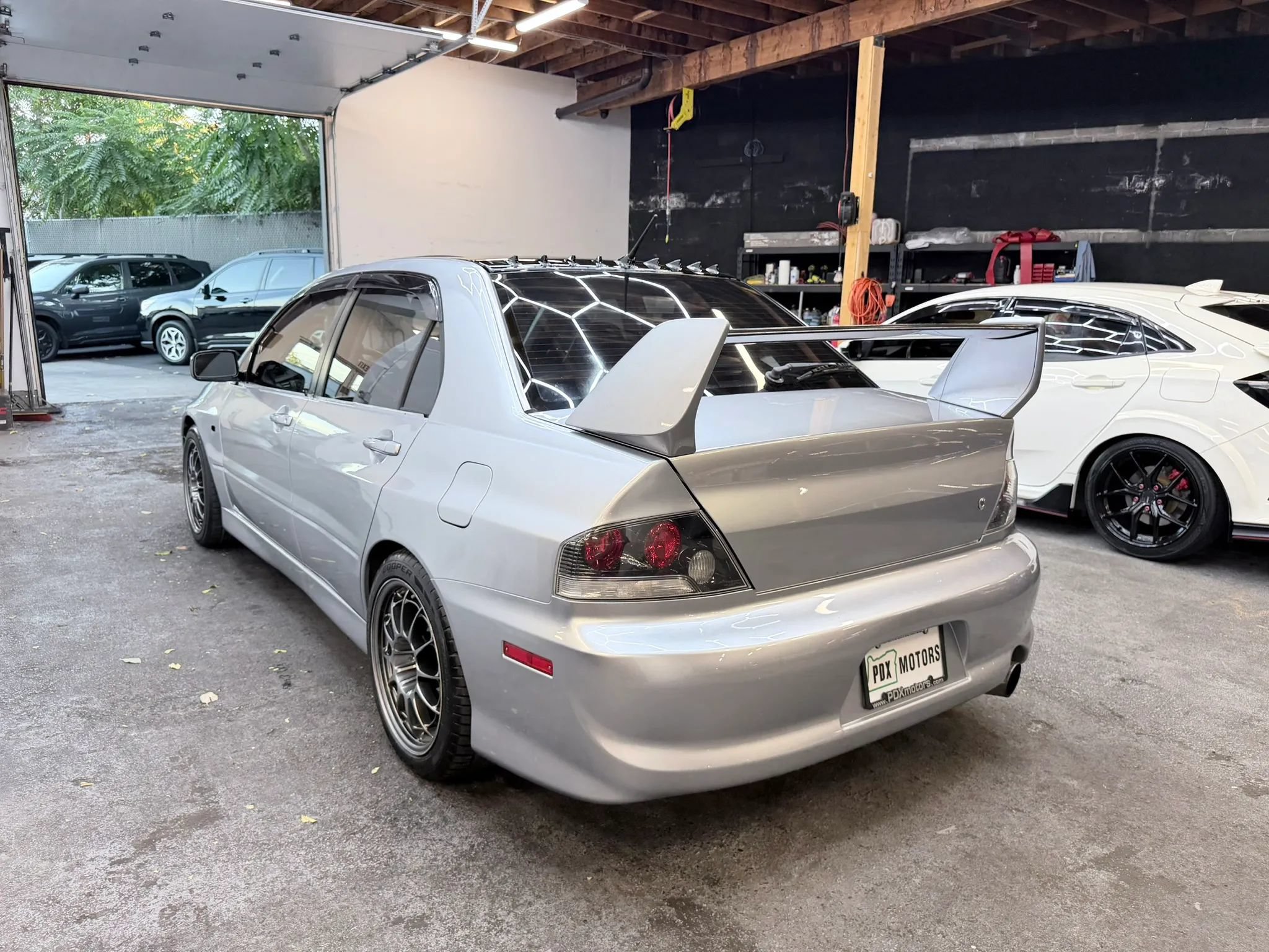 Used 2006 Mitsubishi Lancer Evolution MR AWD/4WD image 4