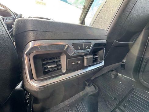 Used 2020 GMC Sierra 2500 Denali w/ Denali Ultimate Package AWD/4WD image 21