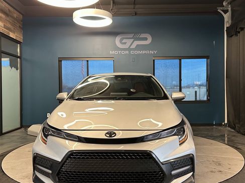 Used 2020 Toyota Corolla SE image 8