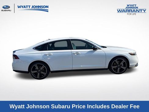 Used 2024 Honda Accord Sport image 11