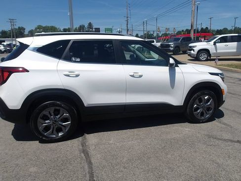 Certified 2024 Kia Seltos S AWD/4WD image 8