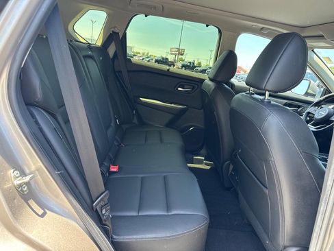 Used 2024 Nissan Rogue SL w/ SL Premium Package AWD/4WD image 12