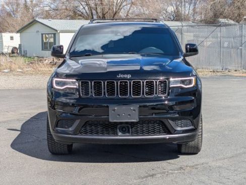 Used 2019 Jeep Grand Cherokee Limited X image 2