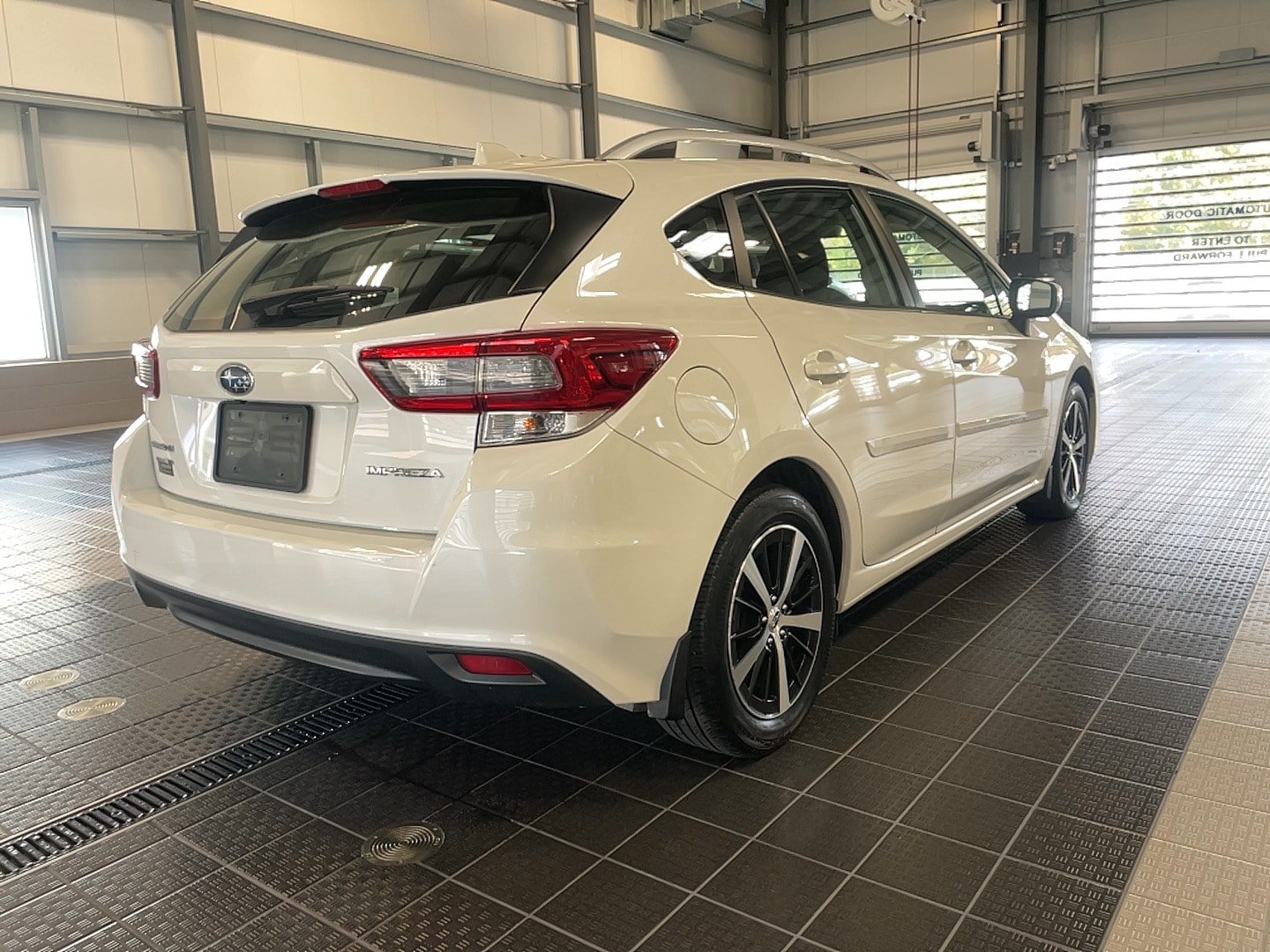 Used 2023 Subaru Impreza 2.0i Premium AWD/4WD image 12