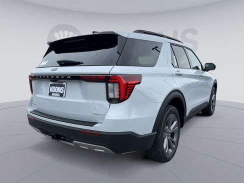 New 2026 Ford Explorer Active w/ Active Comfort Package AWD/4WD image 7