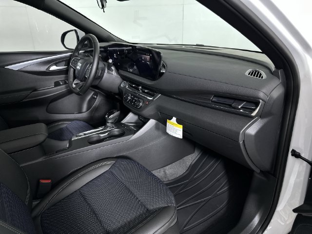 New 2026 Buick Envista Sport Touring w/ Convenience I Package FWD image 31