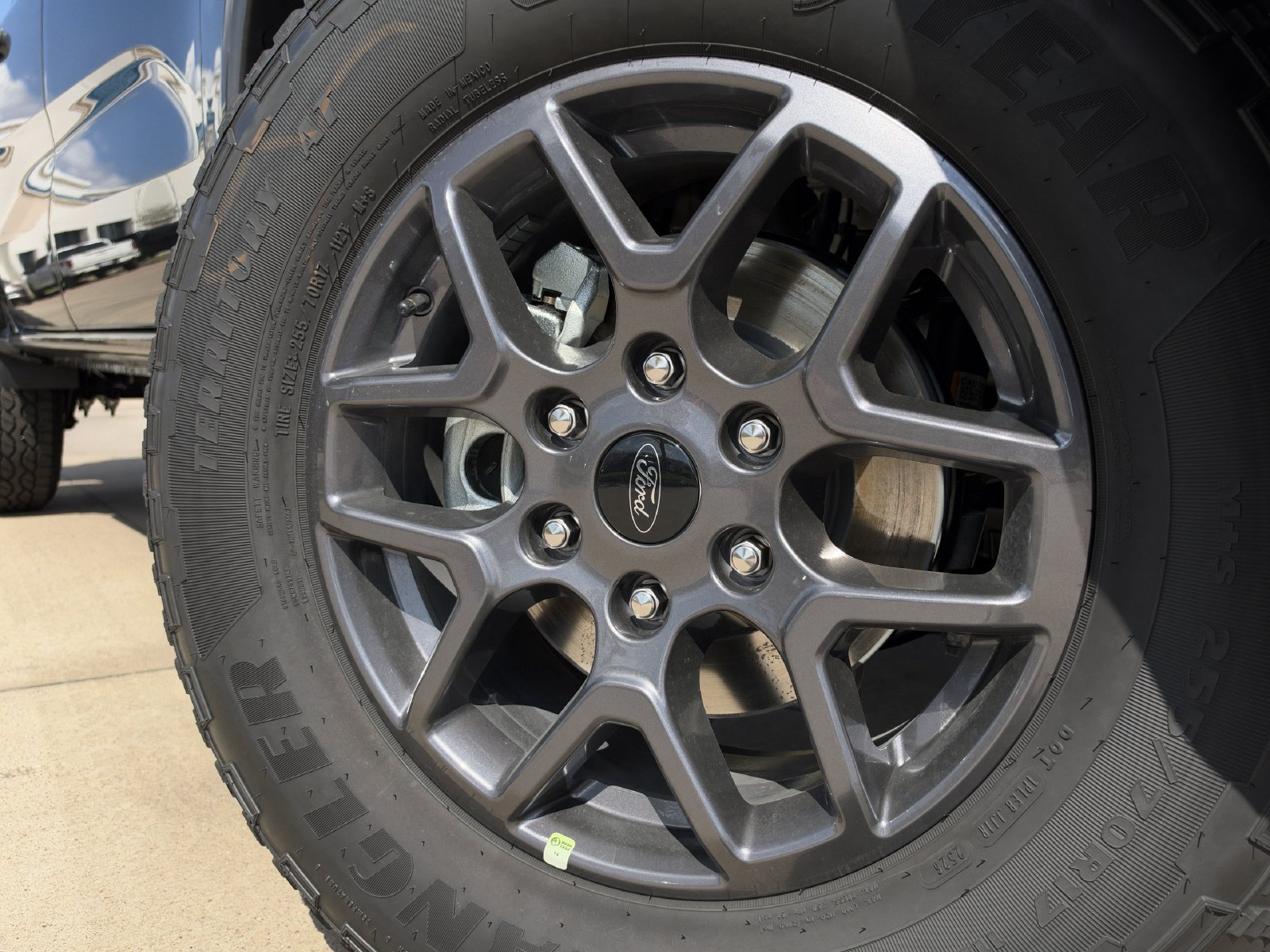 New 2026 Ford Ranger XLT w/ Trailer Tow Package RWD image 10