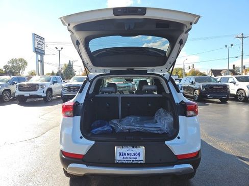 New 2026 Chevrolet TrailBlazer LT image 9