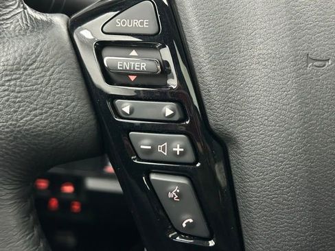 Used 2022 Nissan Frontier PRO-4X w/ Pro-4X Premium Package image 22