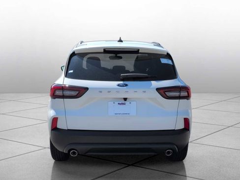 New 2026 Ford Escape ST-Line w/ Cold Weather Package image 15