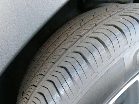 Certified 2023 Buick Envision Essence image 12