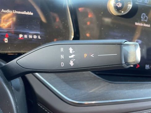 New 2026 Chevrolet Suburban High Country w/ Sun And Tow Package image 20