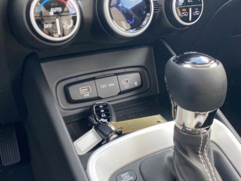 New 2026 Hyundai Venue SEL image 22