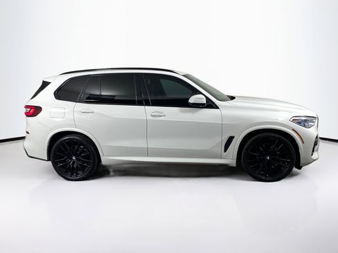 Used 2022 BMW X5 sDrive40i w/ M Sport Package image 9
