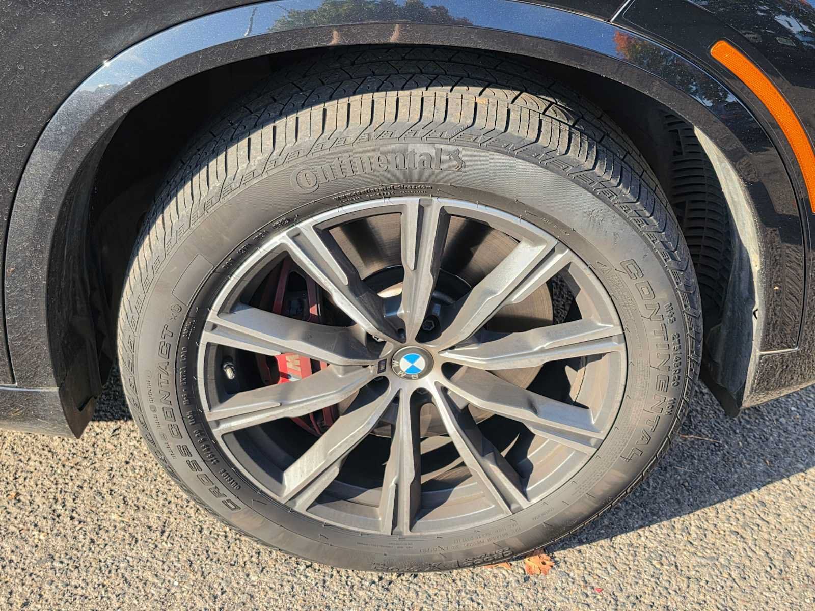Used 2022 BMW X5 M50i w/ Premium Package AWD/4WD image 8