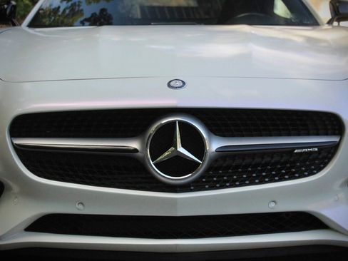 Used 2017 Mercedes-Benz AMG GT Coupe image 16