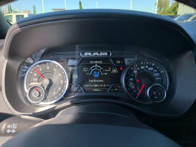 Used 2026 RAM 1500 4x4 Crew Cab image 19