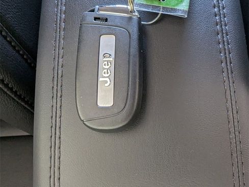 New 2026 Jeep Compass Limited w/ Sun, Sound & Navigation Group image 29