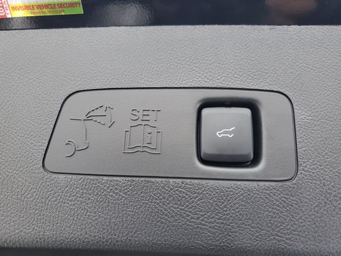 New 2026 Lincoln Corsair Premiere image 30