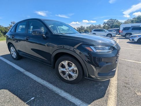 Used 2023 Honda HR-V LX image 1