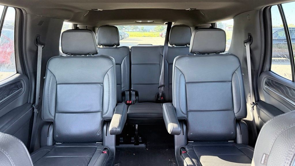 Used 2021 GMC Yukon Denali AWD/4WD image 13