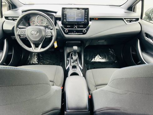 Used 2021 Toyota Corolla SE w/ Carpet Mat Package (TMS) image 29