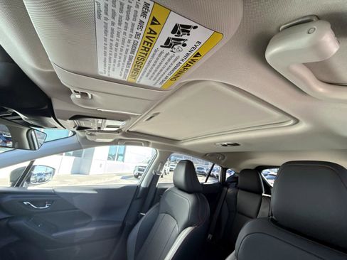 Certified 2025 Subaru Crosstrek 2.5i Limited w/ Crosstrek Mirror Package image 33