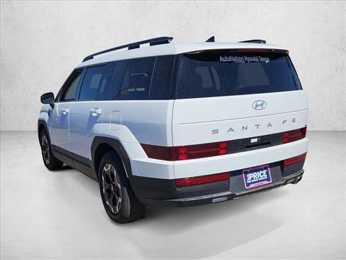 Certified 2025 Hyundai Santa Fe SEL image 6