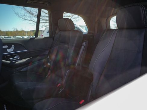 New 2026 Mercedes-Benz GLS 450 4MATIC image 27