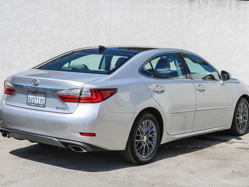 Used 2018 Lexus ES 350 w/ Navigation System Package FWD image 6
