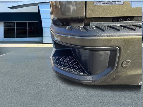 Used 2022 GMC Sierra 2500 Denali image 13