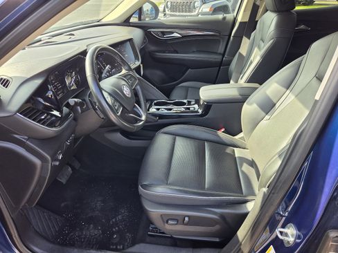 Used 2022 Buick Envision Essence w/ Technology Package I FWD image 10