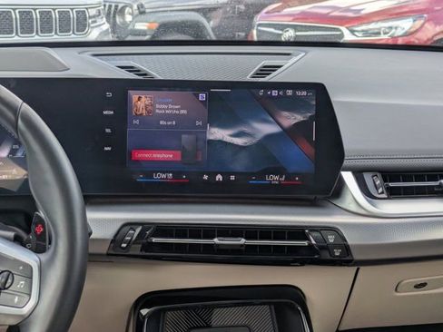 Used 2025 BMW X1 M35i image 16