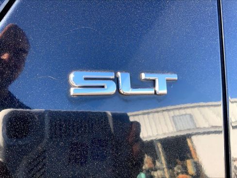 Used 2013 GMC Yukon XL SLT image 9