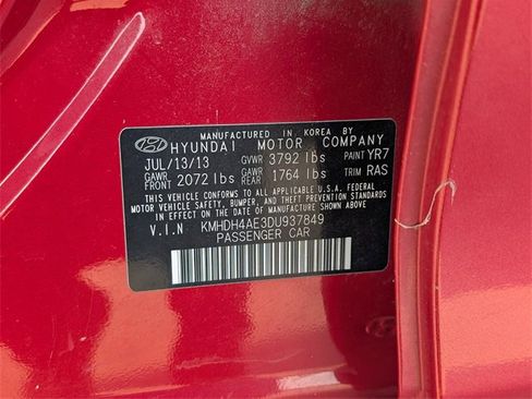 Used 2013 Hyundai Elantra GLS image 26