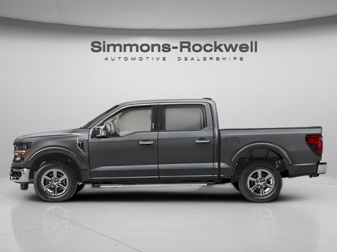 Used 2024 Ford F150 XLT image 17