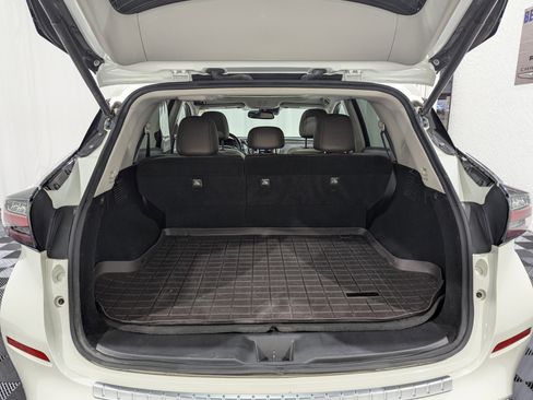 Used 2020 Nissan Murano Platinum image 10