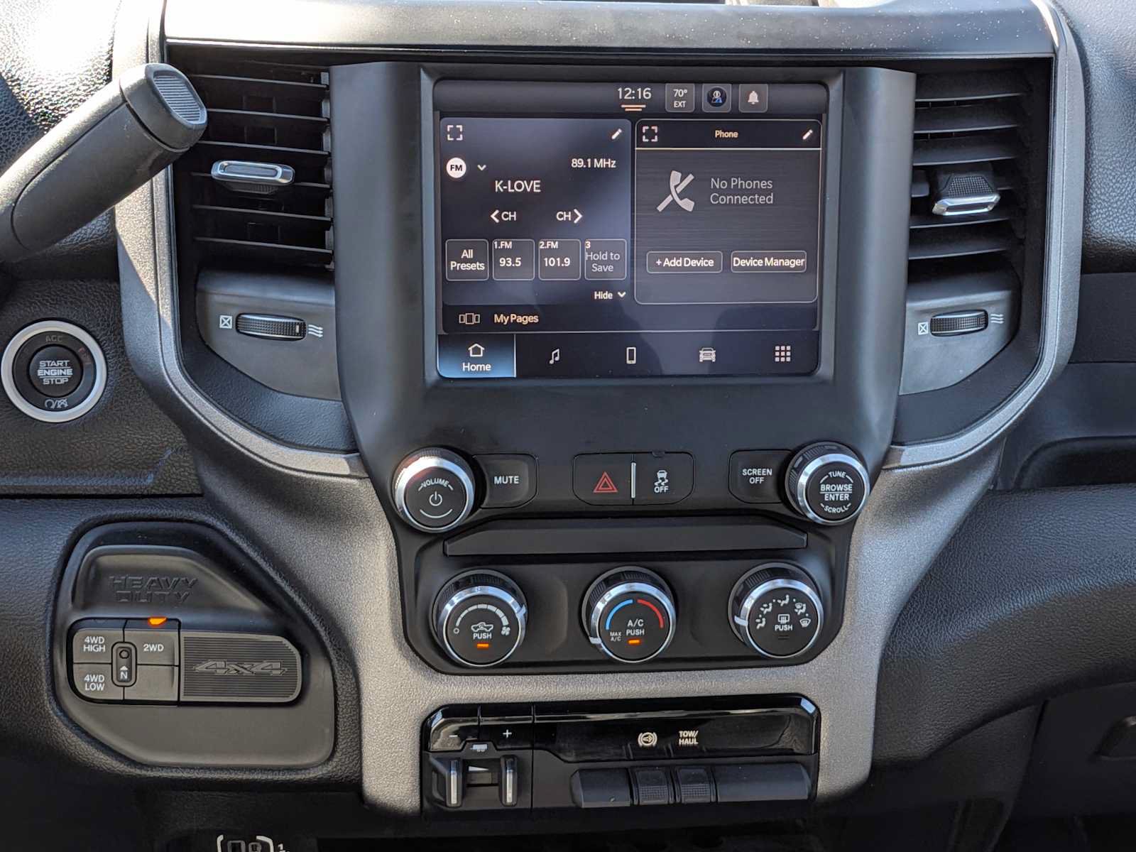 Used 2022 RAM 3500 Tradesman w/ Chrome Appearance Group AWD/4WD image 26