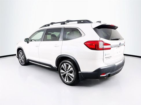 Used 2022 Subaru Ascent Limited w/ Technology Package AWD/4WD image 5