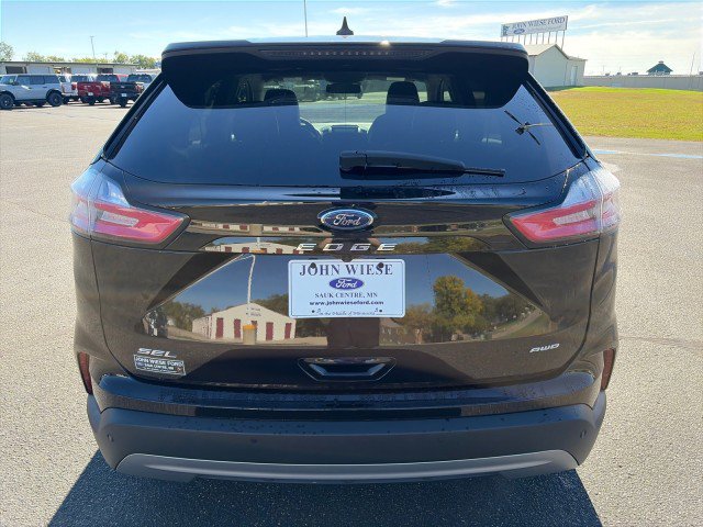 Used 2024 Ford Edge SEL w/ Convenience Package AWD/4WD image 4