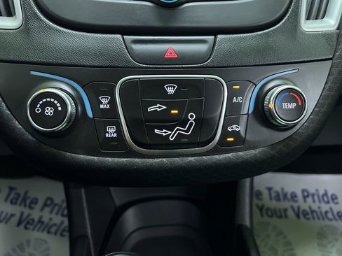 Used 2017 Chevrolet Malibu LS FWD image 22