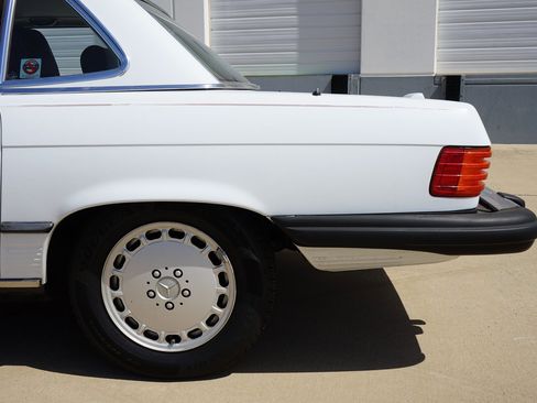 Used 1989 Mercedes-Benz 560 SL image 37