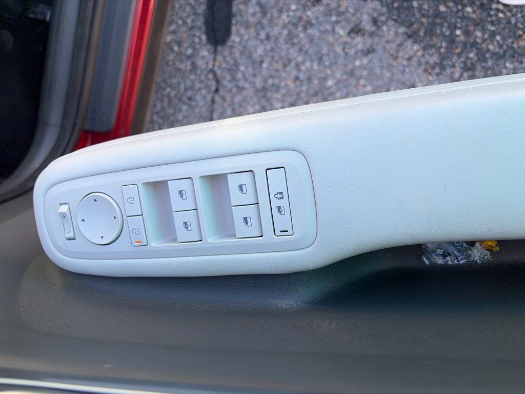 Used 2026 Hyundai Santa Fe SEL AWD/4WD image 10