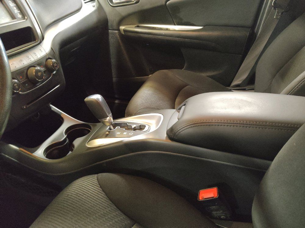 Used 2018 Dodge Journey SE FWD image 26