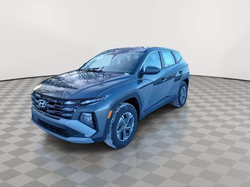New 2026 Hyundai Tucson Blue SE image 4