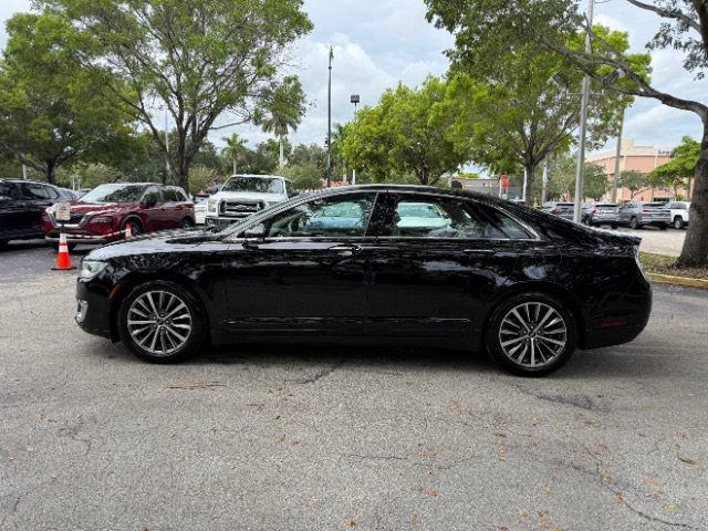 Used 2019 Lincoln MKZ Premiere FWD image 8