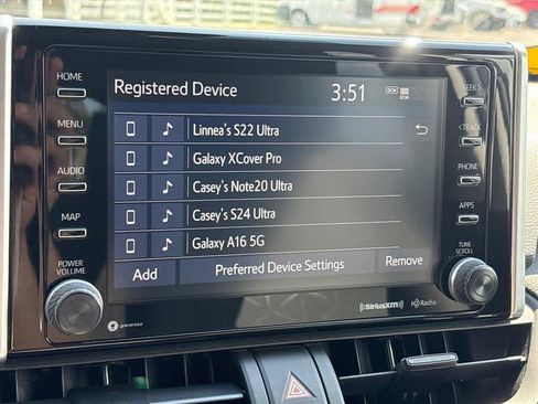 Used 2021 Toyota RAV4 XLE w/ Convenience Package FWD image 15